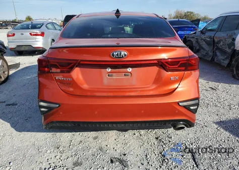 2019 Kia Forte Ex z USA, uszkodzony, nr VIN 3KPF54AD3KE085981